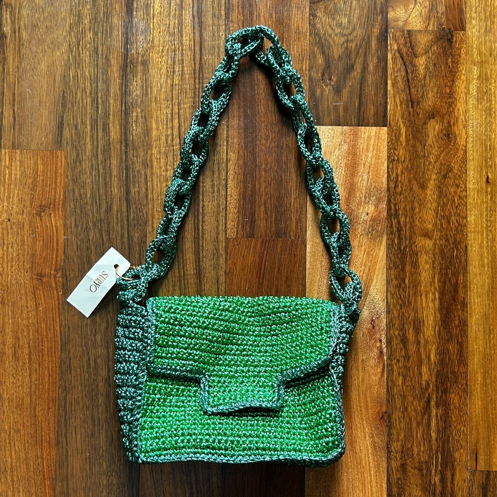 Suryo Mimpi Chain Link Shoulder Bag Seaweed Green, retails €240, vegan purse